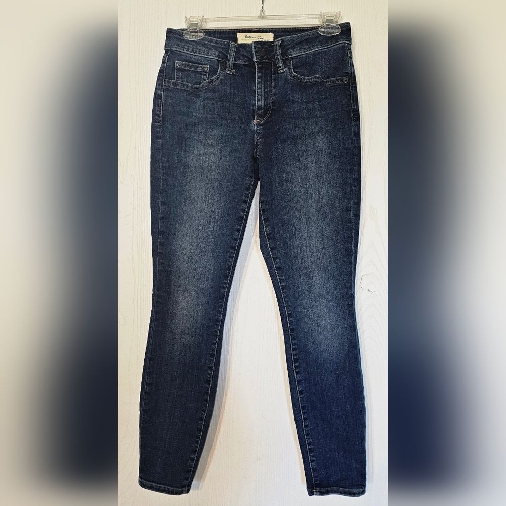 Gap Curvy True Skinny Jeans